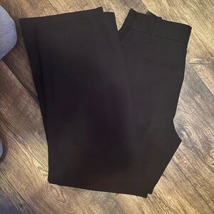 Aritzia Effortless Pant Flex in Black, Short Length